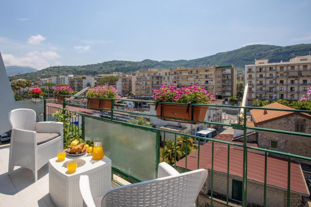 Sorrentovibes - City Home In Sorrento With Balcony And View Extérieur photo
